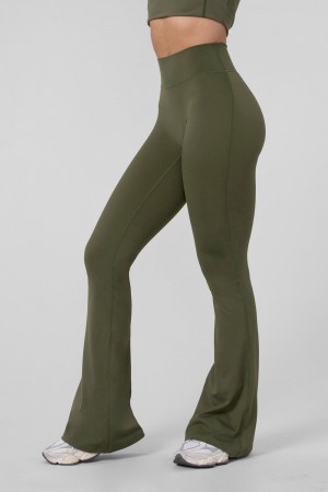 Young LA W227 - Curve Flare Leggings Olive Canada | FRNV-17026