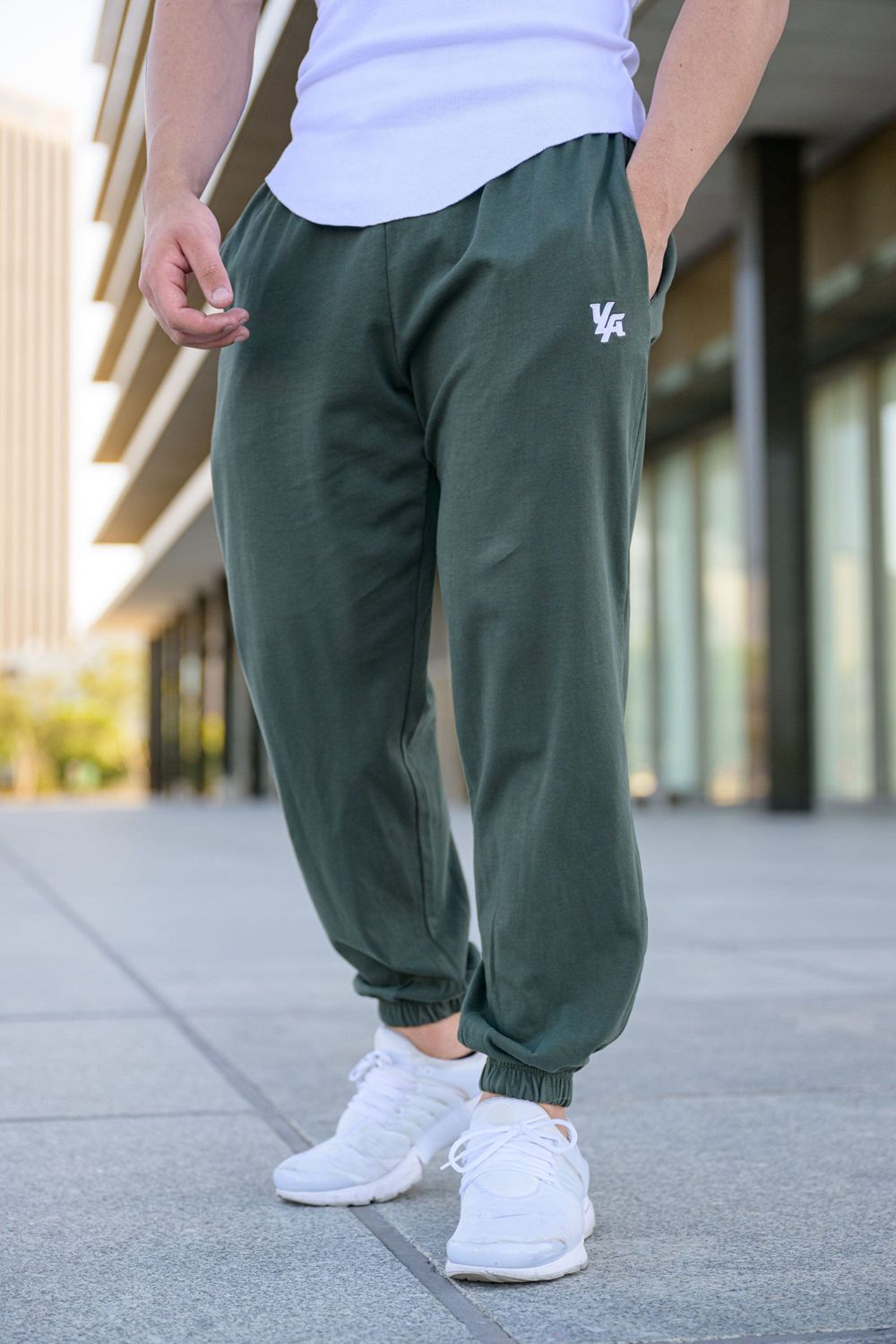 Young LA 231 Pump Cover Joggers Green Canada | HQKC-30587