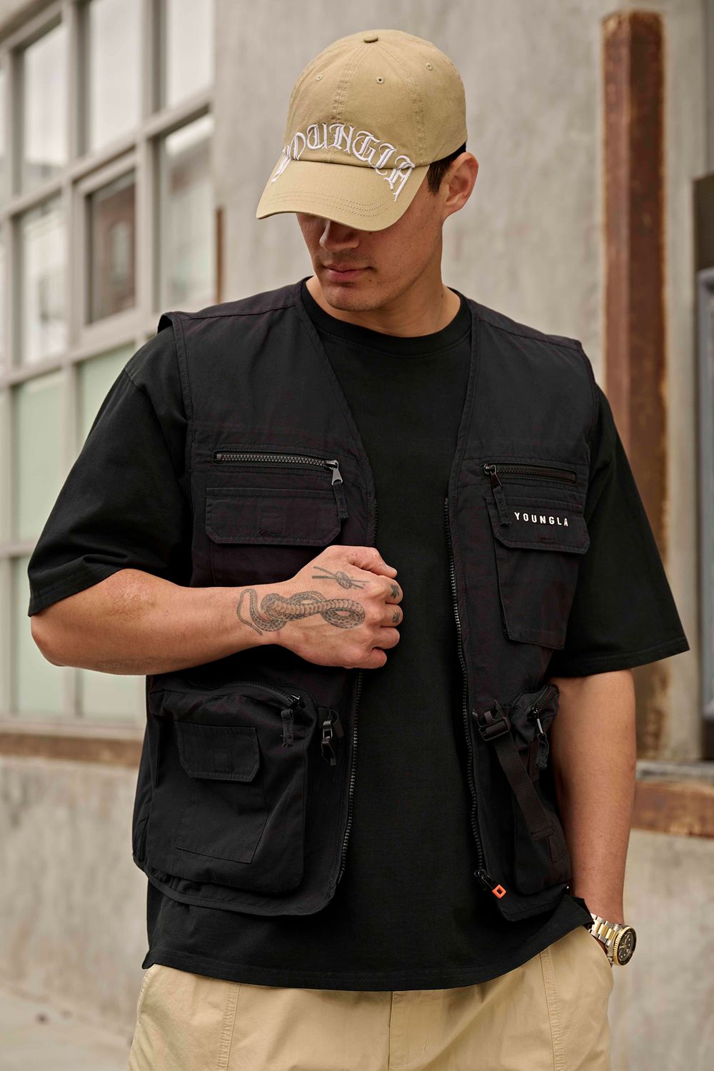 Young LA 502 - Utility Cargo Vest Black Canada | XWMN-56843