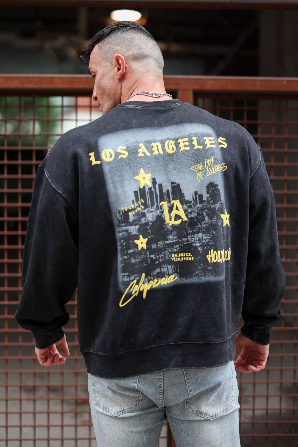 Young LA 565 - Us Tour Crewnecks Black Canada | ODSX-57126