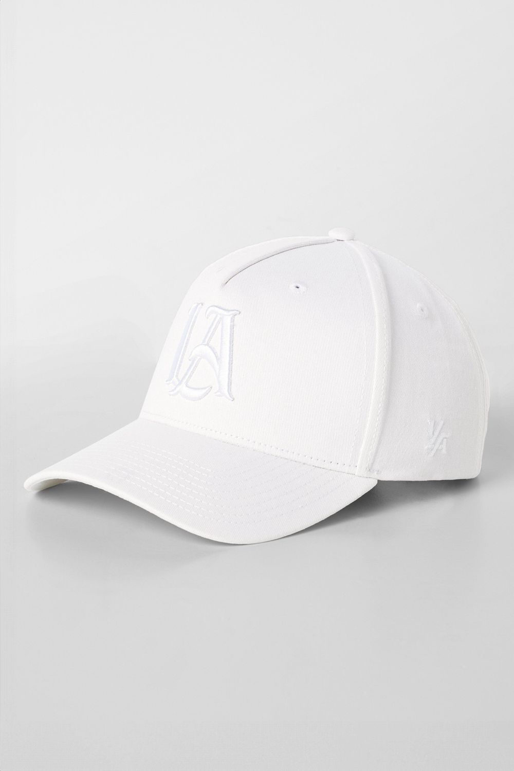 Young LA 9006 - Monochrome La Hats White Canada | YHKM-64271