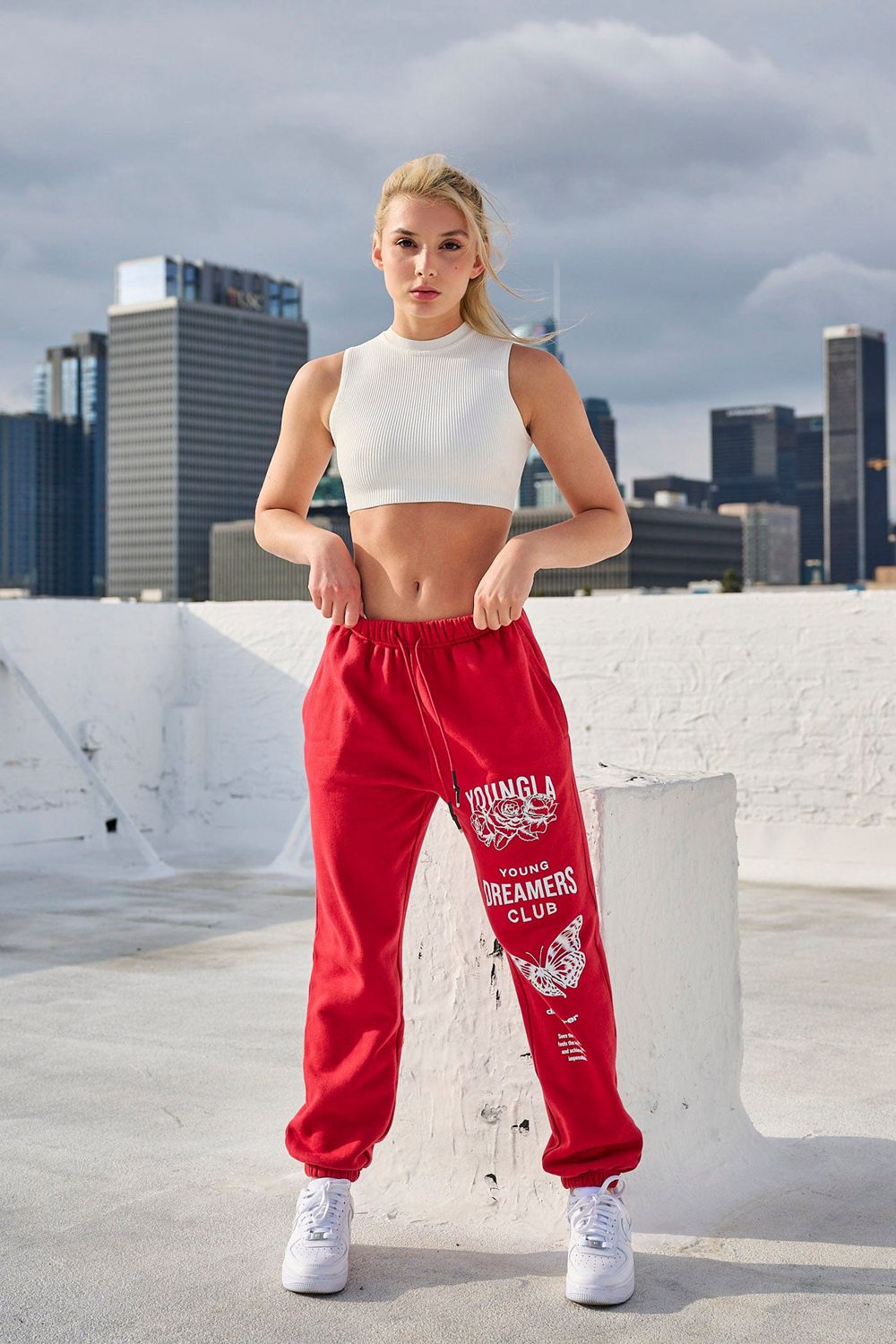 Young LA W211 Dreamers Joggers Red Canada | PSKT-21875