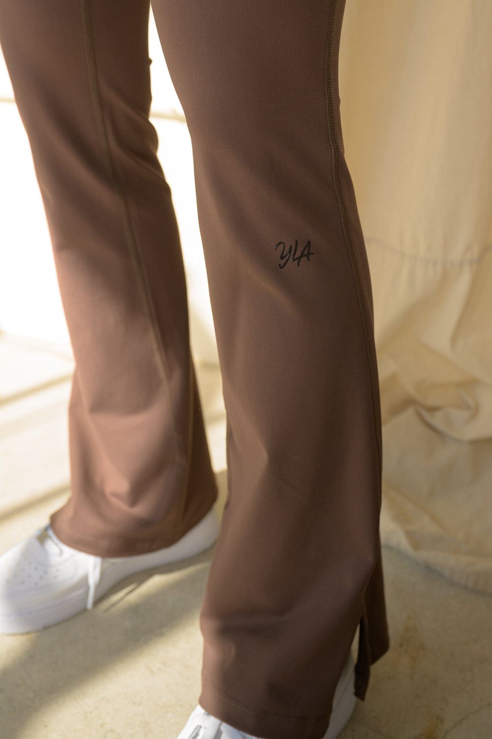 Young LA W213 - Asana Flare Leggings Brown Canada | KXVU-60731