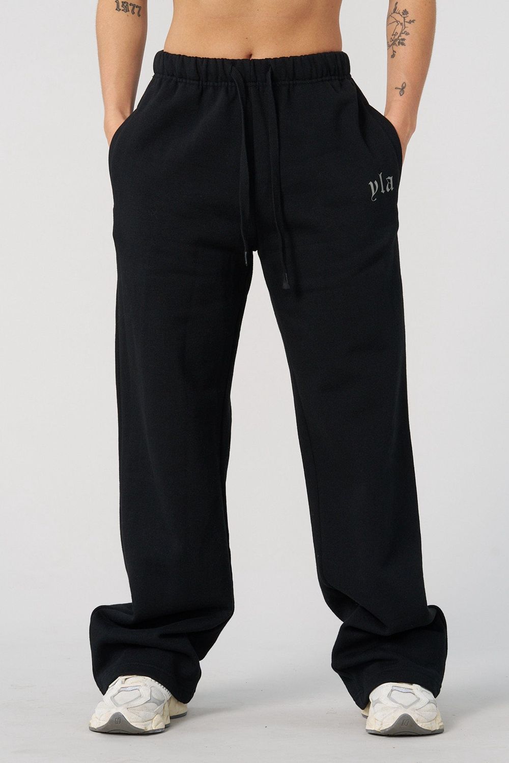 Young LA W229 - Urban Straight Leg Jogger Black Canada | BNQU-45839