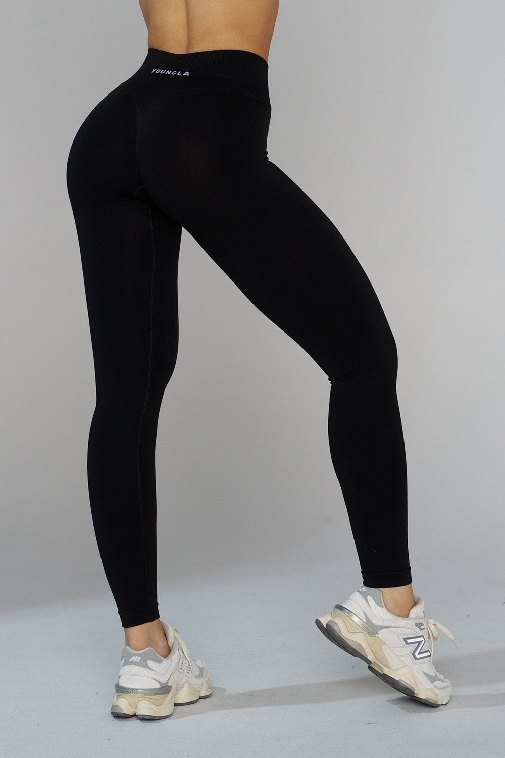 Young LA W233 - Curve Seamless Legging Black Canada | EKZA-08467