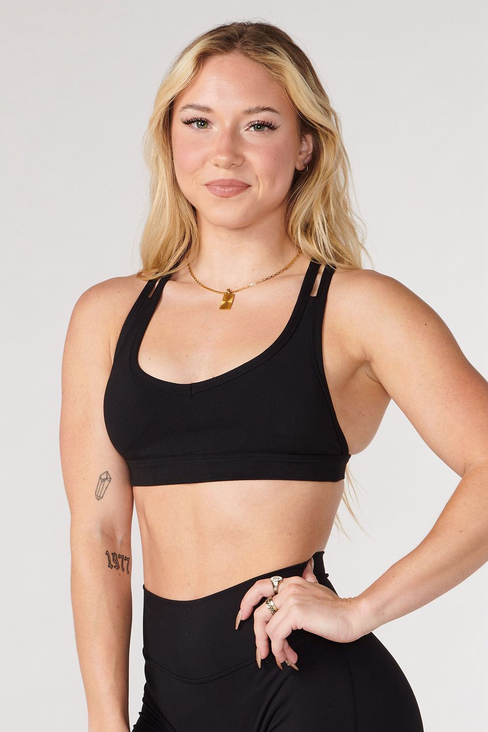 Young LA W318 Effortless Sports Bra Black Canada | RUTZ-64150