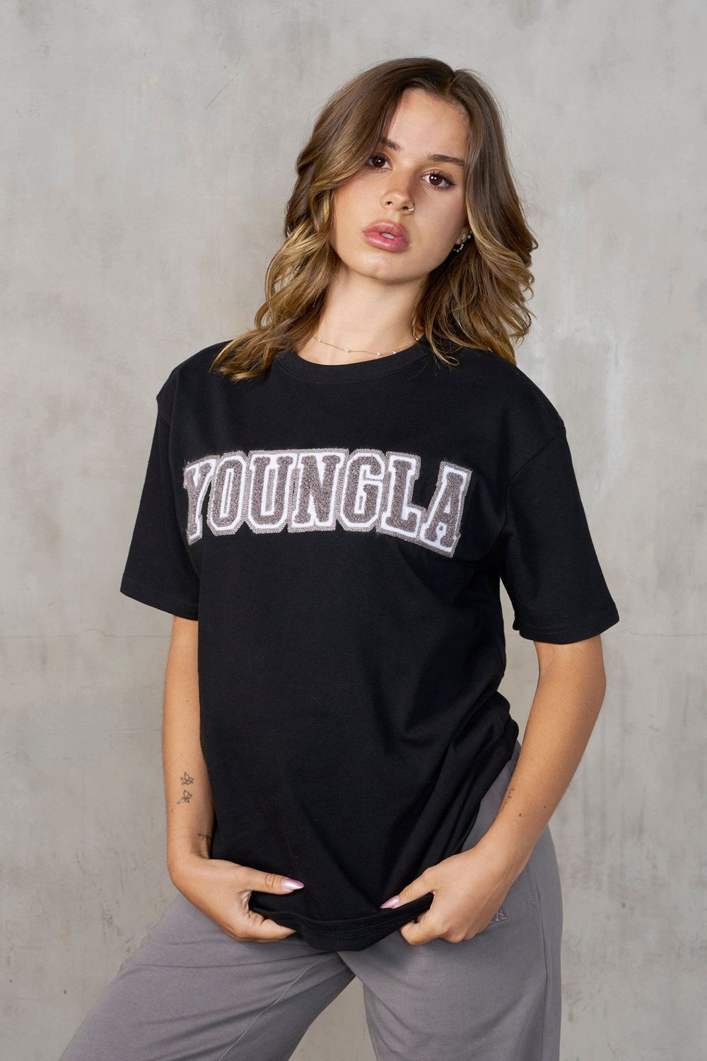 Young LA W422 Varsity Pump Tees Black Canada | PALE-63107