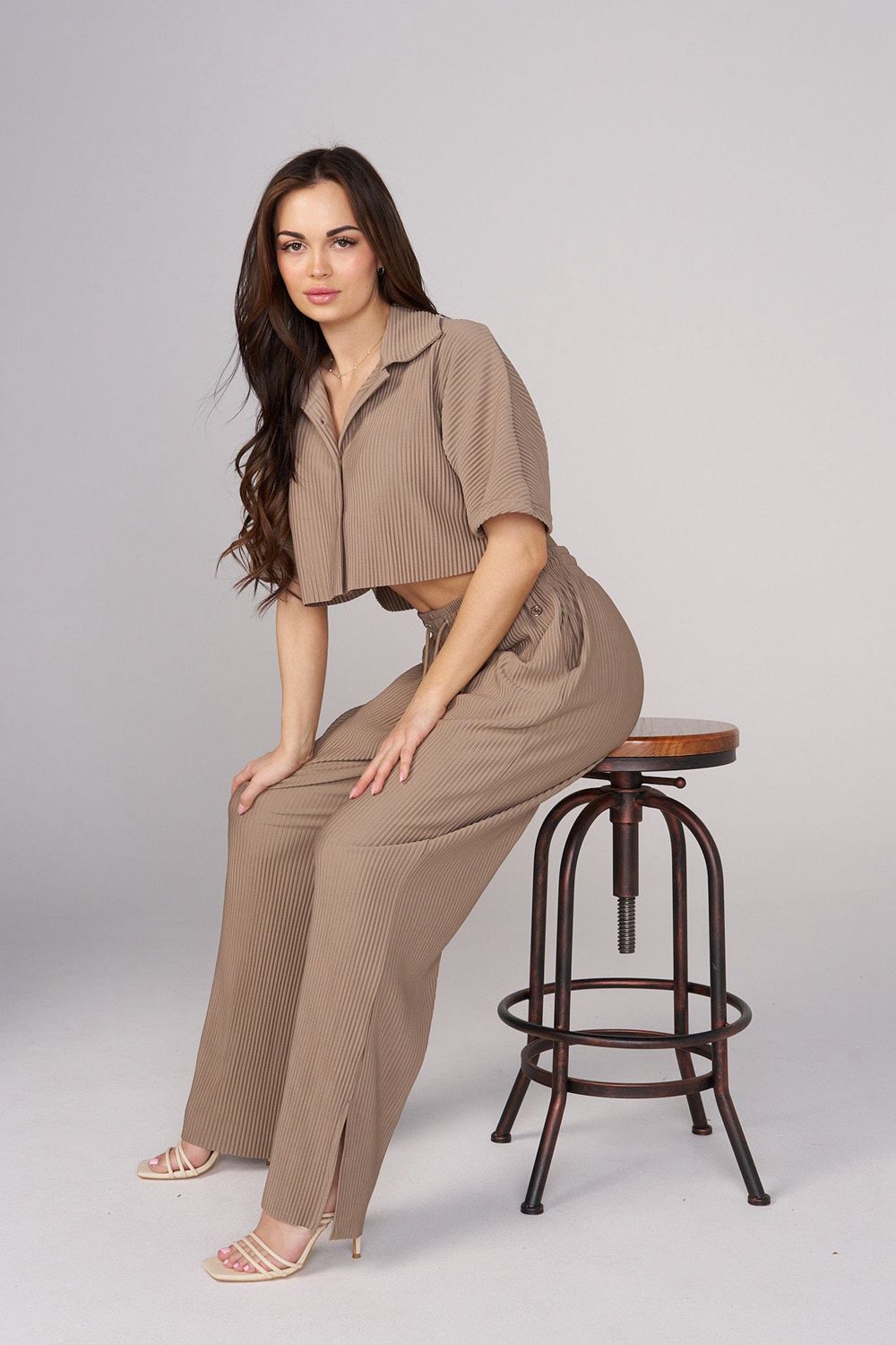 Young LA W444 Aria Pleated Top Khaki Canada | NWUV-12085