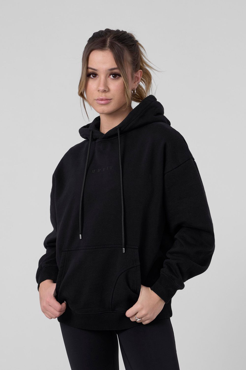 Young LA W518 - Minimal Hoodie Black Canada | HUJI-96201